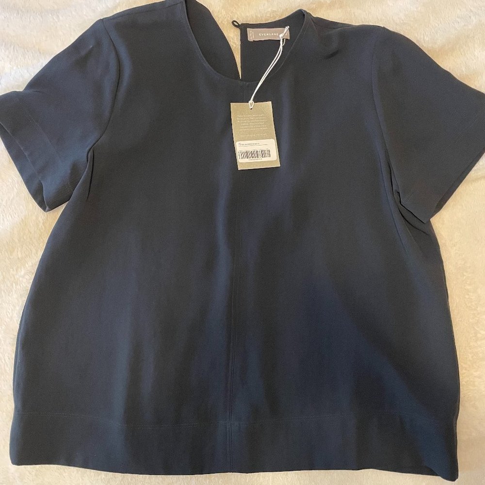 Everlane The Japanese GoWeaveSwing Back Tee